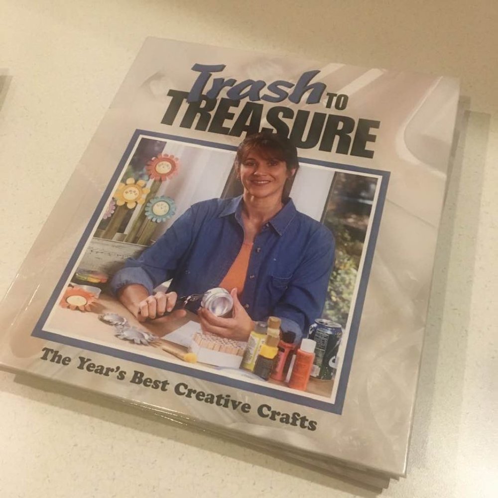 Y2K Trash To Treasure Craft DIY Art Book 3 Volume Lot  Copyright 2001 - 2003 - Picture 14 of 16